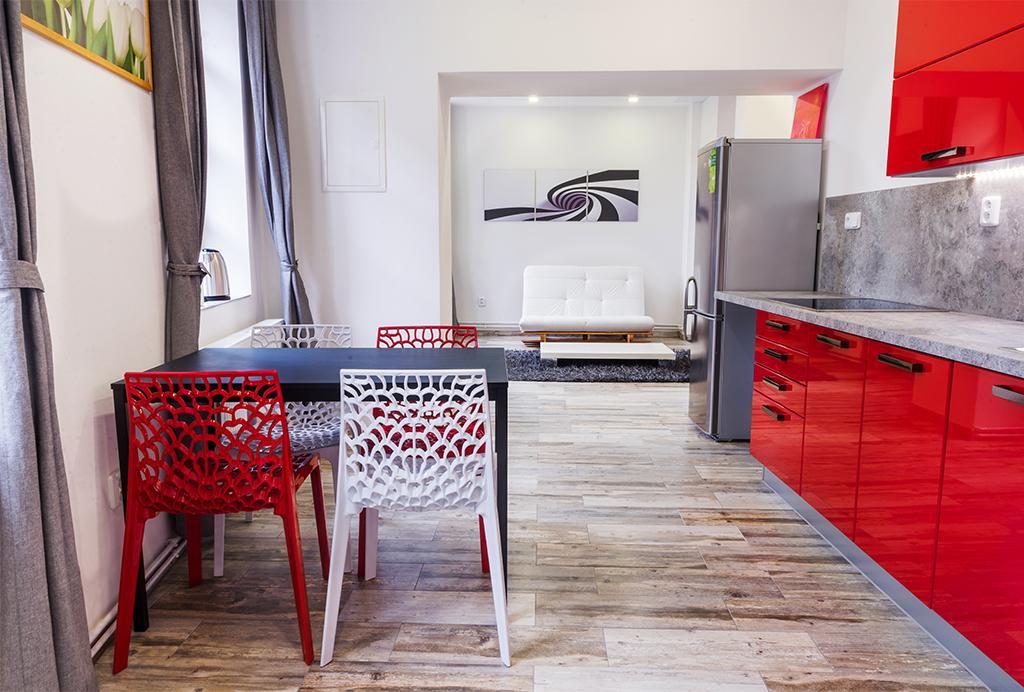 Guesthouse Zlatý Hrozen Česká Lípa Exteriér fotografie