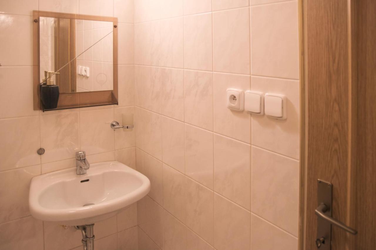 Guesthouse Zlatý Hrozen Česká Lípa Exteriér fotografie